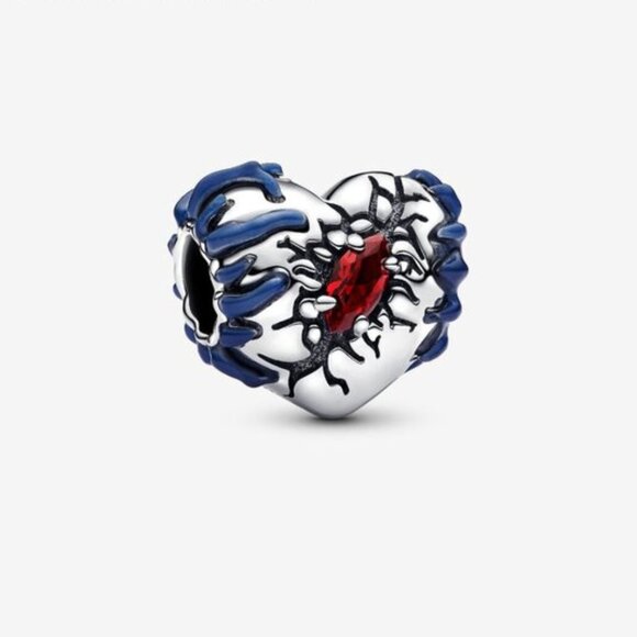 Pandora Stranger Things Glow-in-the-dark Heart Charm - Picture 1 of 6